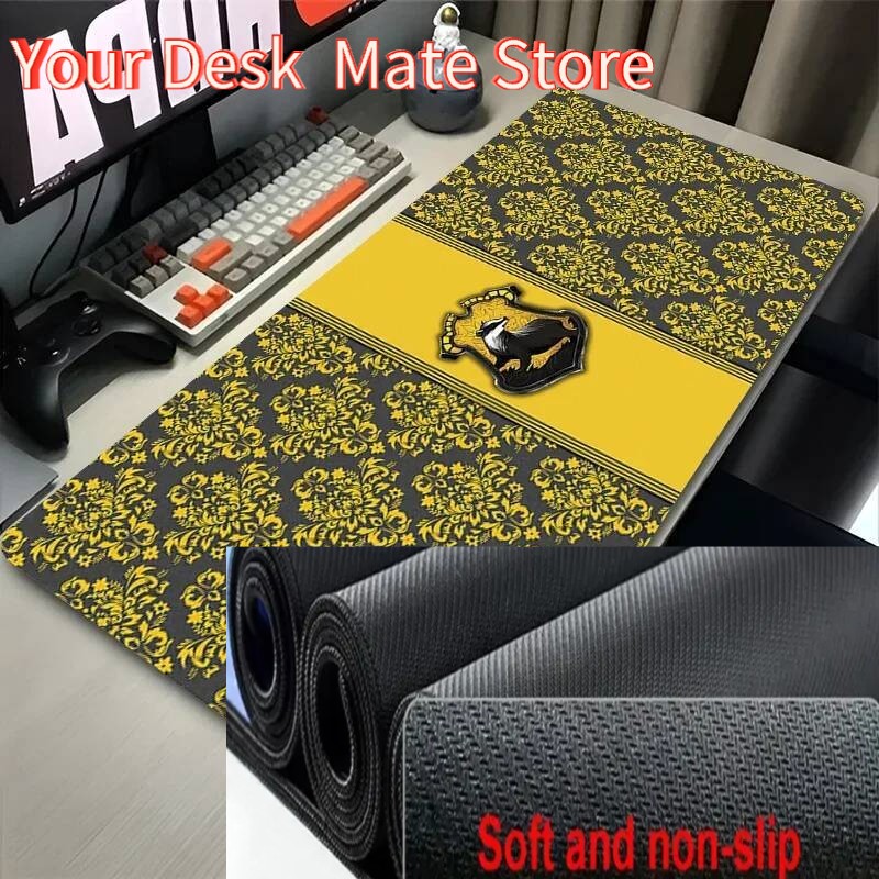 黒と白のアナグマ マウスパッド ラップトップ イエロー ゲー - Yellow Laptop Accessories のレビューと価格