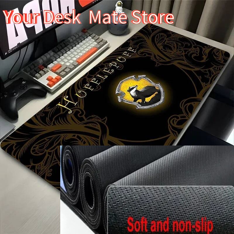 黒と白のアナグマ マウスパッド ラップトップ イエロー ゲー - Yellow Laptop Accessories のレビューと価格