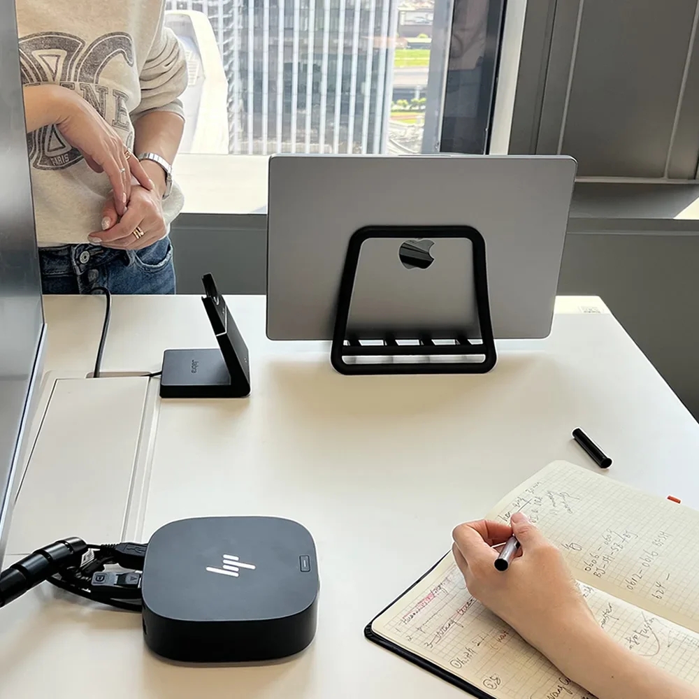 FANGTUOSI ラップトップノートブック垂直スタンド M - Laptop Accessories Distributor のレビューと価格