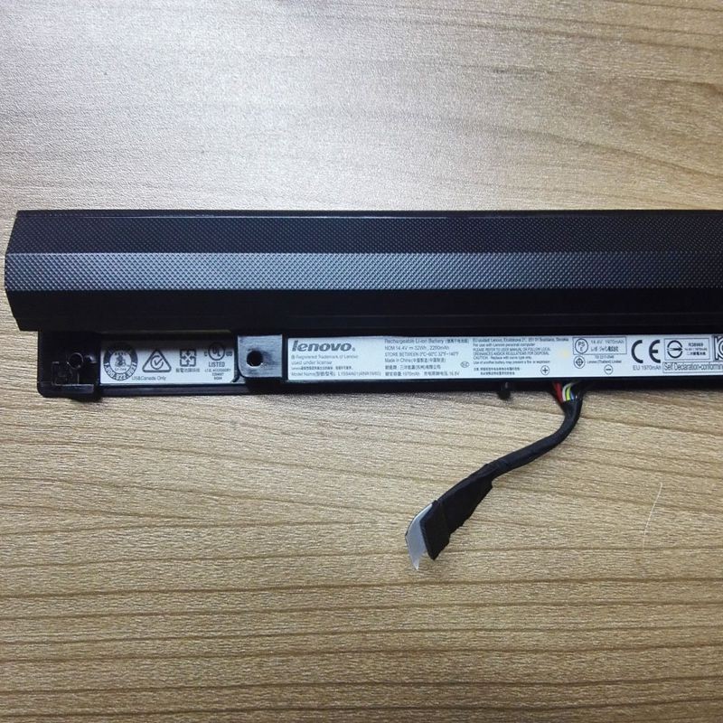 もっと買うと安い 新品 純正 小型 アイデアアド 300-1 - Laptop Accessories Buy のレビューと価格